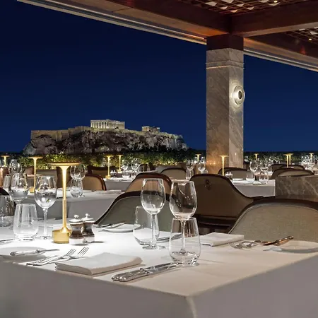 Szálloda Grande Bretagne, A Luxury Collection Hotel,