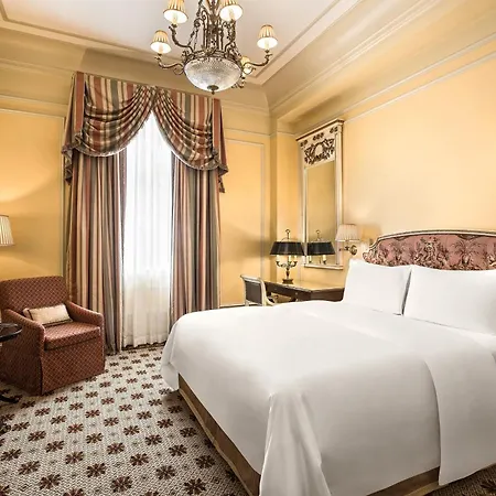 Grande Bretagne, A Luxury Collection Hotel,
